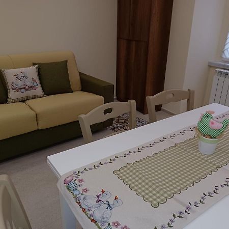 Apartamento Dimora Lazzarella Nápoles Exterior foto